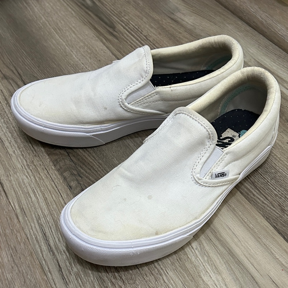 Vans women’s white Slip-On - Picture 4 of 8